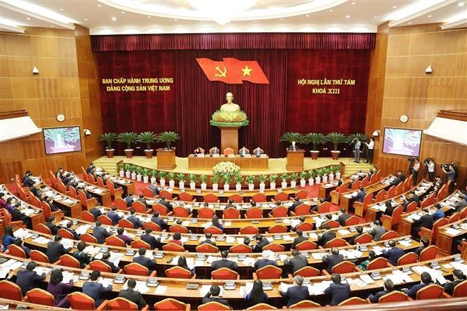 KẾT LUẬN CỦA BỘ CHÍNH TRỊ VỀ PHÁT TRIỂN KHOA HỌC VÀ CÔNG NGHỆ